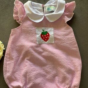 Strawberry Seersucker Bubble